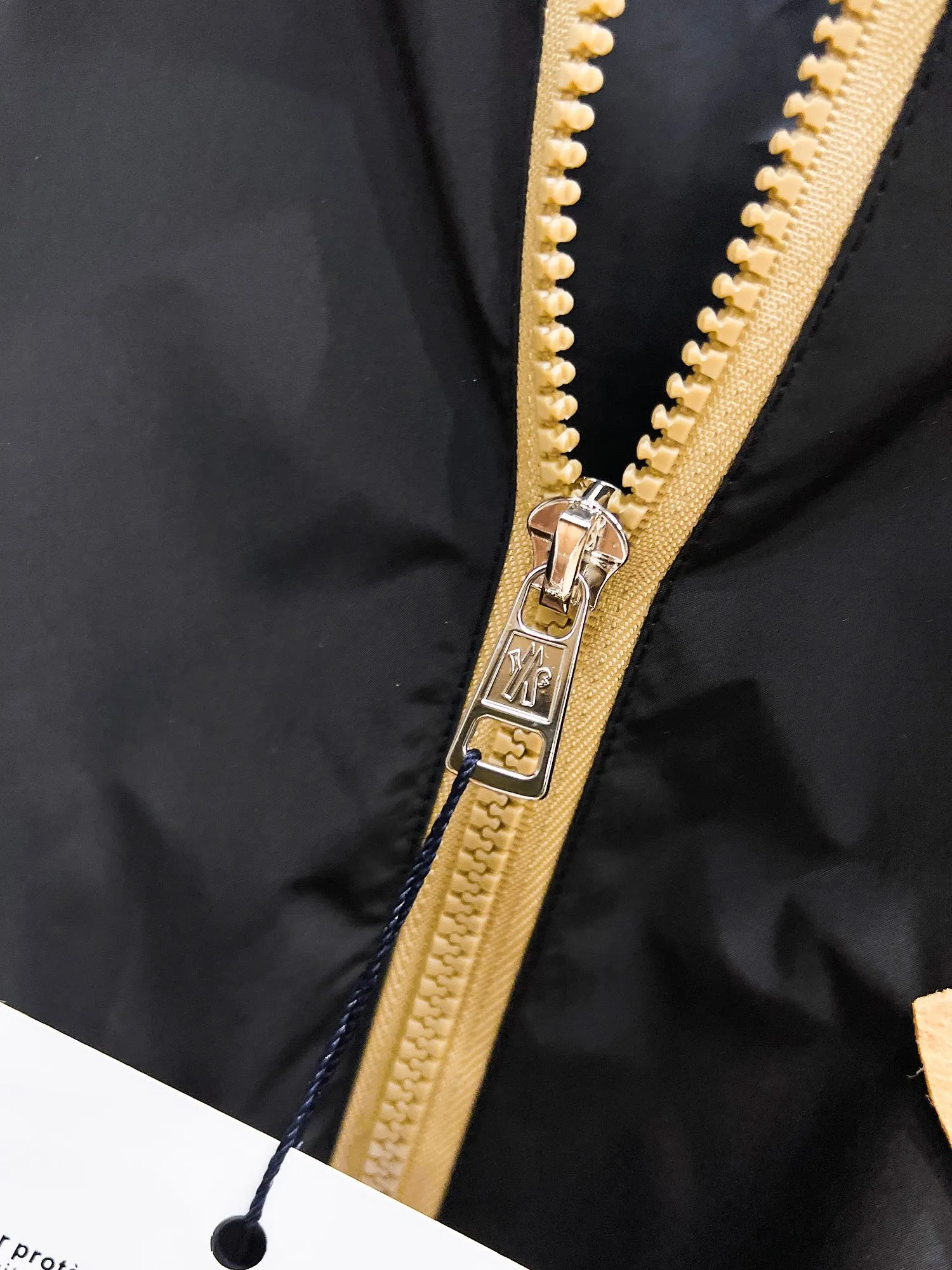 Same Style， ， 2026 New Arrival ，Original Premium Breathable ， ， ， Quality。 ， Sizes：M～3XL